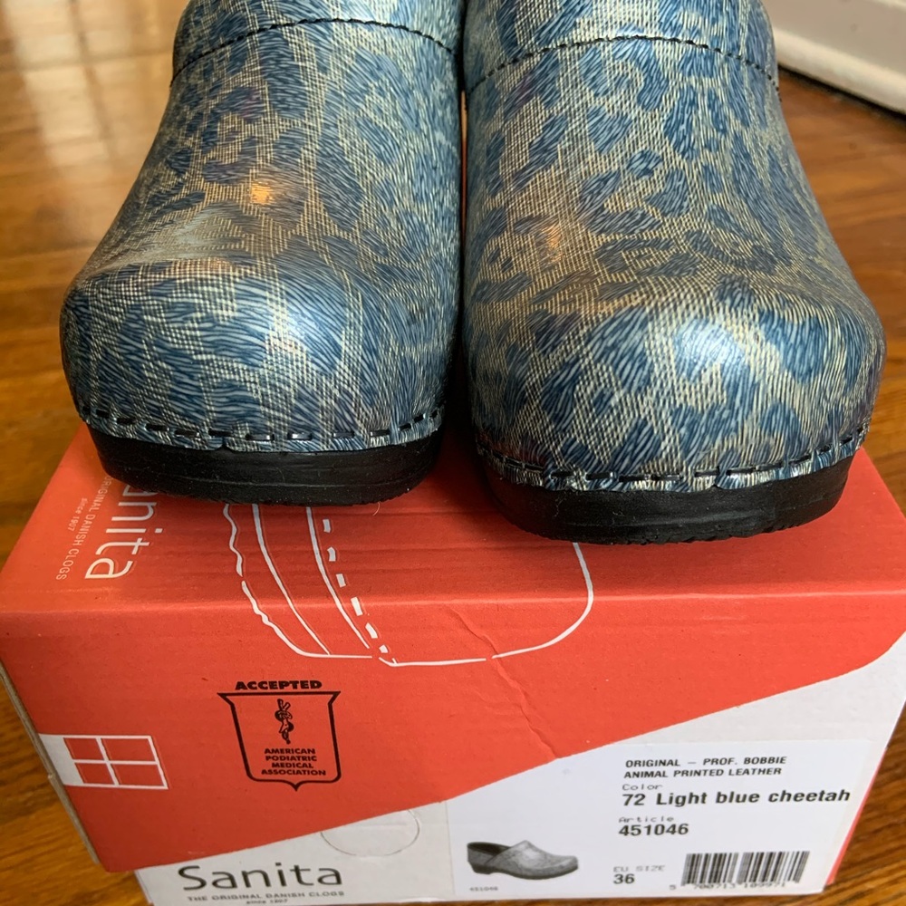 Sanita Clogs